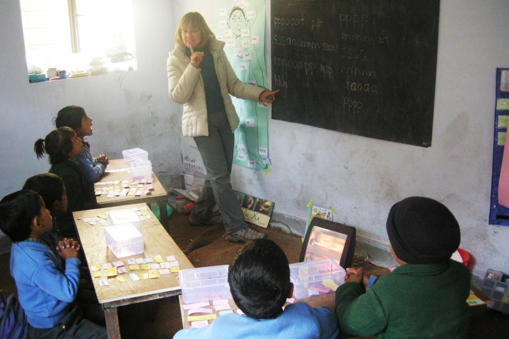 SainjiGoun_VolunteerTeacher